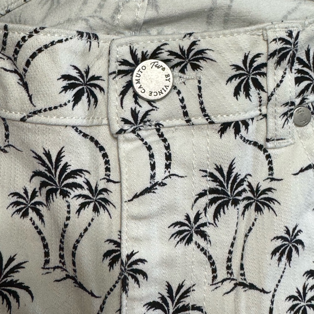 Vince Camuto Black and White Palm Print Straight Leg Pants - Picture 3 of 4